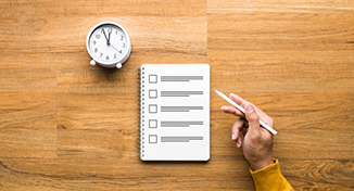 Image of A person filling out a quiz under time conditions